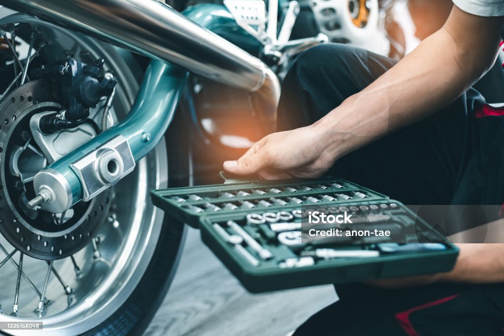 motosiklet tamir ekipmanları