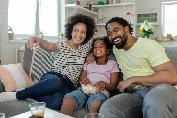 istock Family Movie Day 1225220767