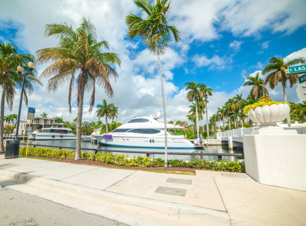 istock Yachts in Las Olas isles in Fort Lauderdale 1225241107