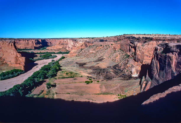 istock Canyon de Chelly National Monument - Broad Canyon View - 1998 1225292495