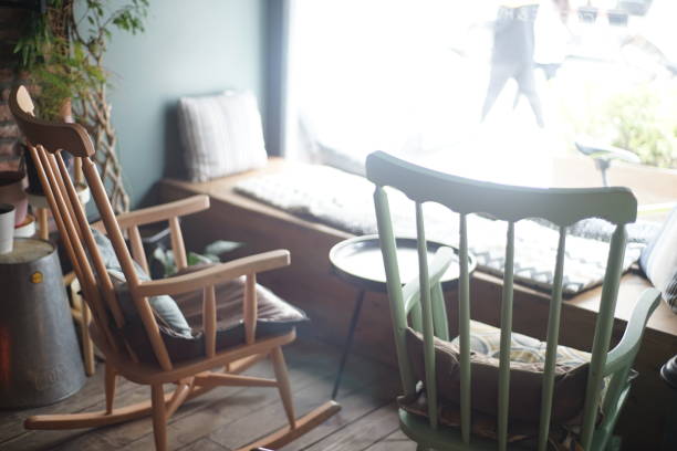 istock Cafe Closed because of virus 1225360512