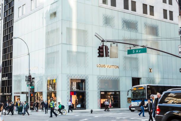 5th avenue louis vuitton store nyc