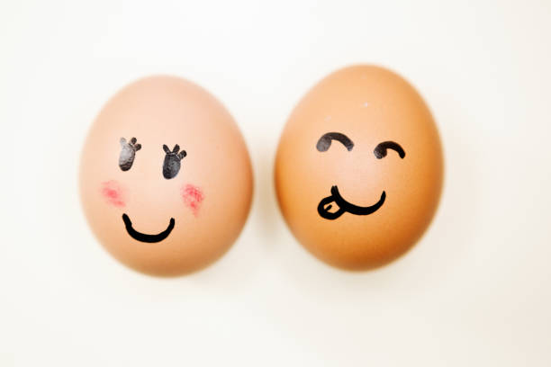 istock Boy egg takes a romantic interest in girl egg 1225408648