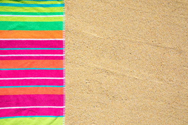 istock Sunny tropical beach vacation background 1225432512