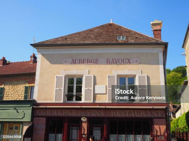 Inn Ravoux Auverssuroise France Where Vincent Van Gogh Used To Live Stock Photo - Download Image Now