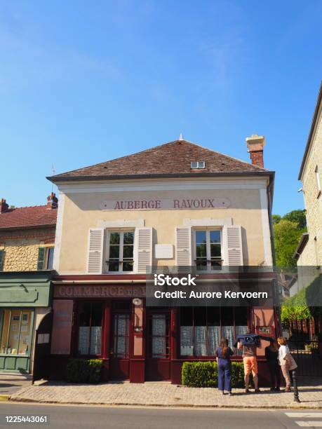 Inn Ravoux Auverssuroise France Where Vincent Van Gogh Used To Live Stock Photo - Download Image Now