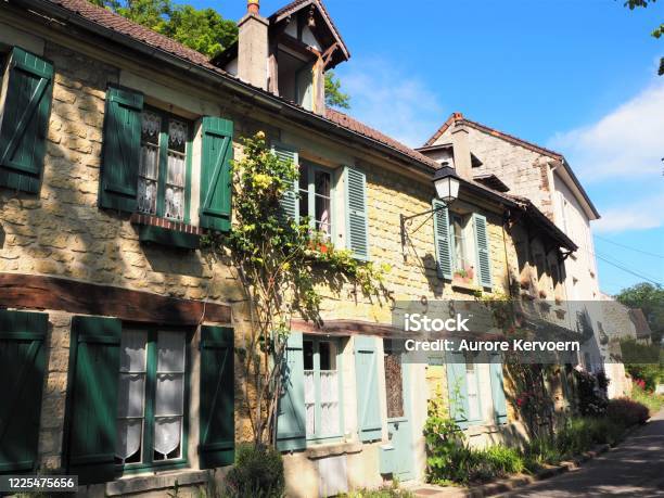 Auverssuroise France Where Vincent Van Gogh Used To Live Stock Photo - Download Image Now