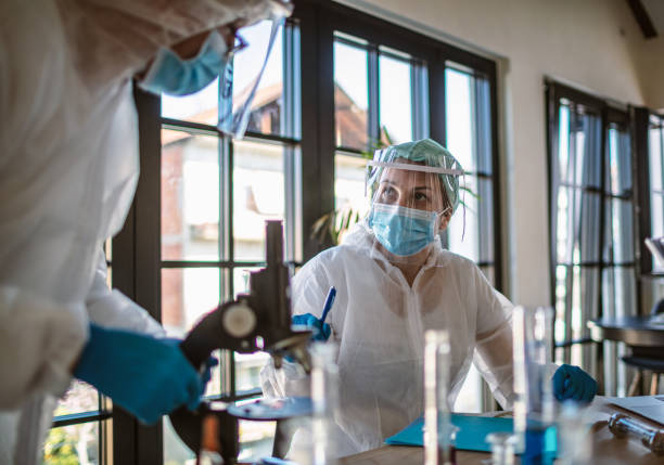 istock Doctors in the laboratory analysis infectious disease. 1225547605