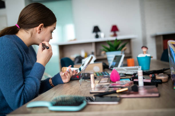 Nailmatic Детский натуральный блеск для губ Raspberry