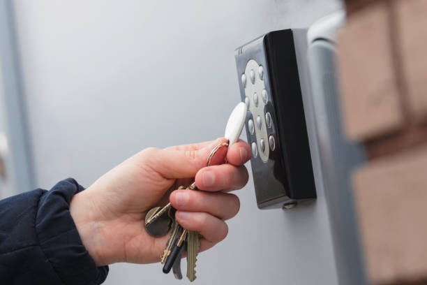 istock Entrance with smart key 1225596918