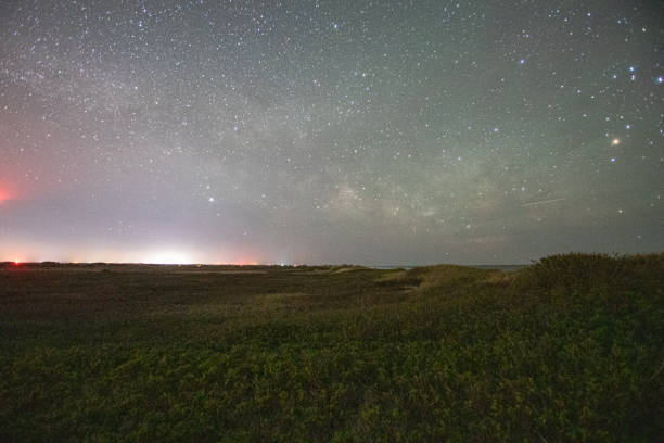ciel nocturne de l’île nantucket - massachusetts landscape new england spring photos et images de collection