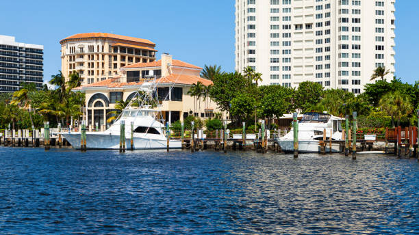 istock Intracoastal Waterway Yacht 1225702654