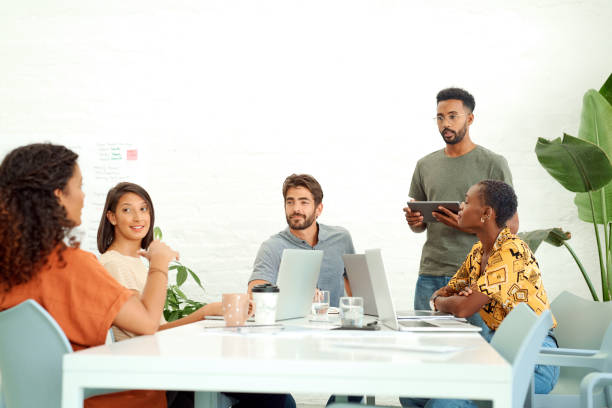 istock Every team member is willing to stretch their capabilities in this team 1225716115
