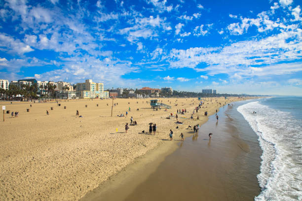 santa monica beach view from pier in california usa - santa monica surfing beach city of los angeles imagens e fotografias de stock