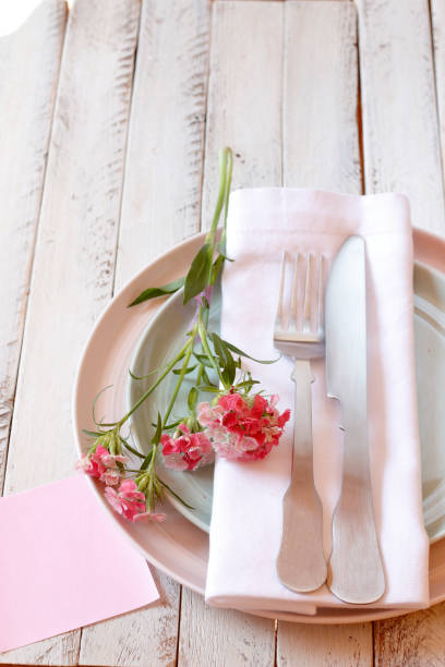 istock wicker served with note paper for a romantic meal 1225770937