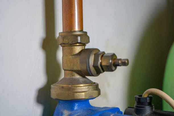 istock Water pipe cut of valve 1225790154