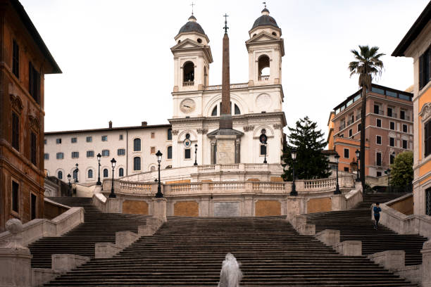 istock Trinity of the Rome Mountains 1225790779