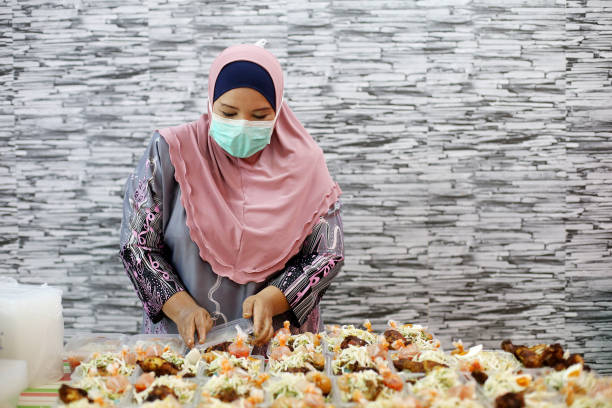 istock Ramadan Kareem at Home - Home-based Chef 1225847684
