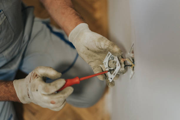 istock Electrician in the house 1225865716
