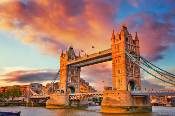 istock Tower bridge in London at sunset 1225891447
