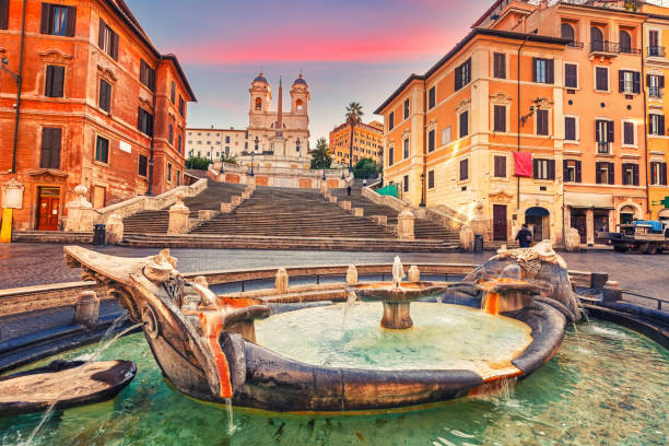 夕暮れ時のスペイン階段,ローマ - piazza di spagna spanish steps church trinita dei monti ストックフォトと画像