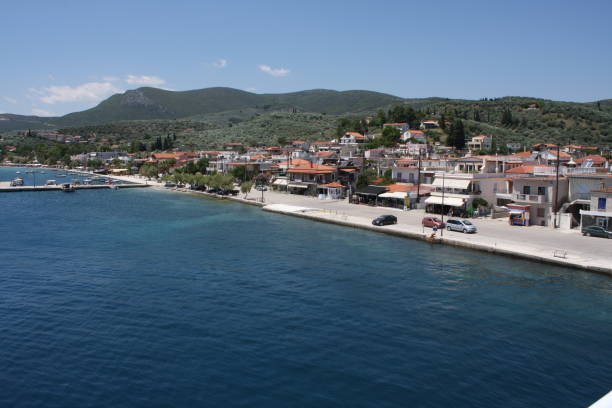 marina glyfa, panorama grecji - chalkis zdjęcia i obrazy z banku zdjęć