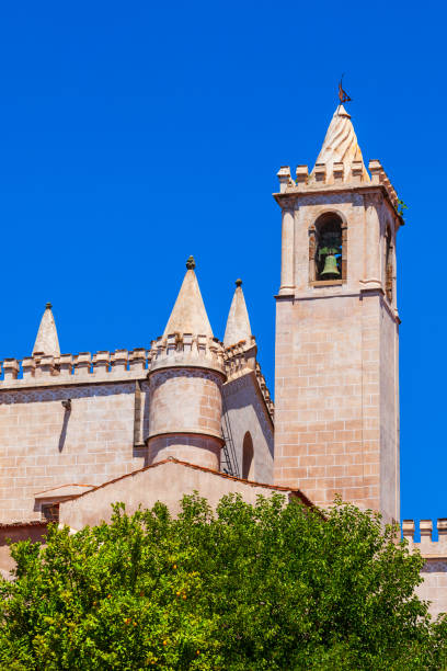 istock Francis or Sao Francisco Church, Evora 1225973797