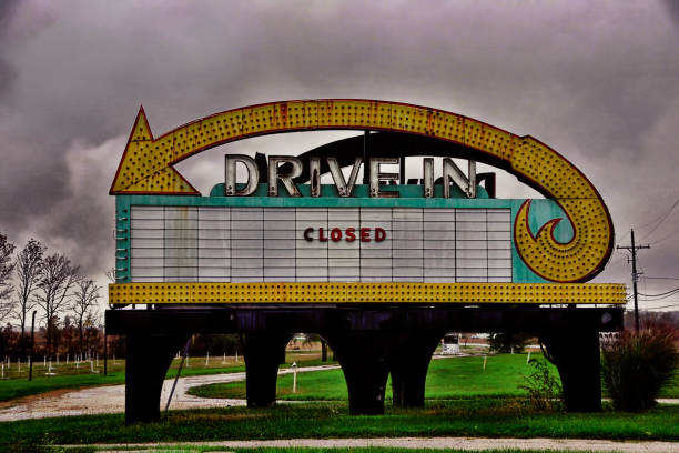 istock Drive In Business Closed 1225992457