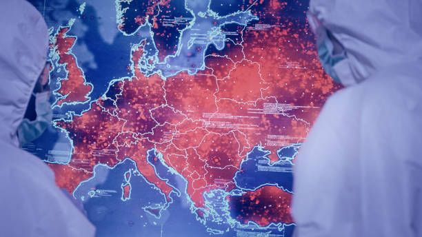 científicos en laboratorio. mapa de infecciones de europa. muy alta infectividad - infectivity fotografías e imágenes de stock