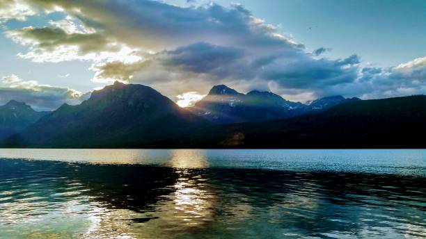 istock Sunrise On Lake McDonald 1226077381
