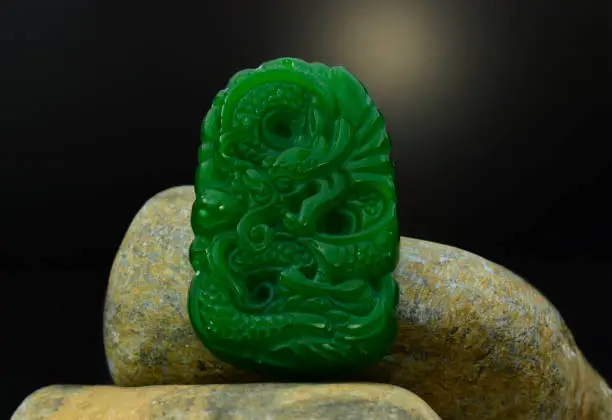Real jade That is the original jade ball Green and rare, expensive