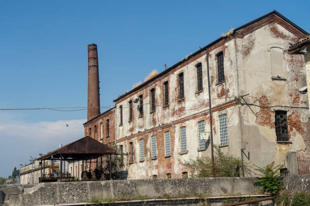 istock Old buildings along Naviglio Pavese, Italy 1226190510