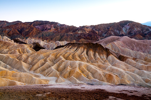 Zabriskie Point / Death valley in der Abendämmerung