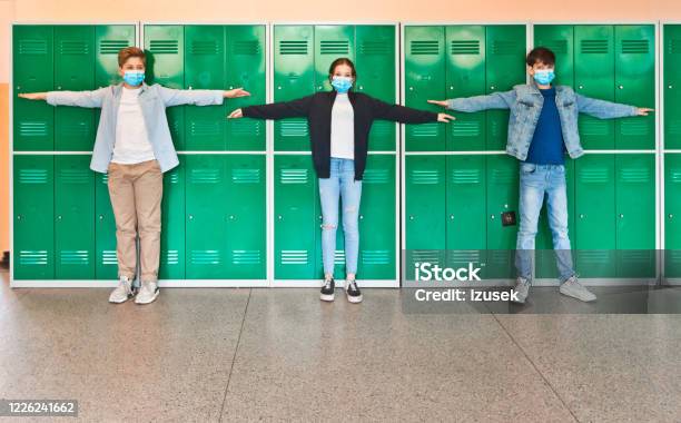 High School Students Wearing N95 Face Masks At School Stock Photo - Download Image Now