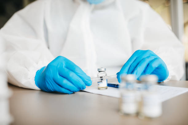 istock Covid19 / corona virus vaccine 1226272209