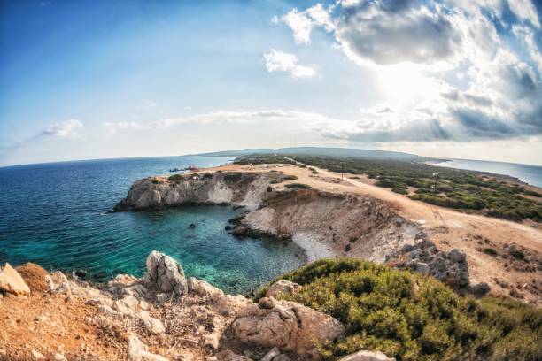 penisola di karpaz nel nord di cipro turchia - karpas foto e immagini stock