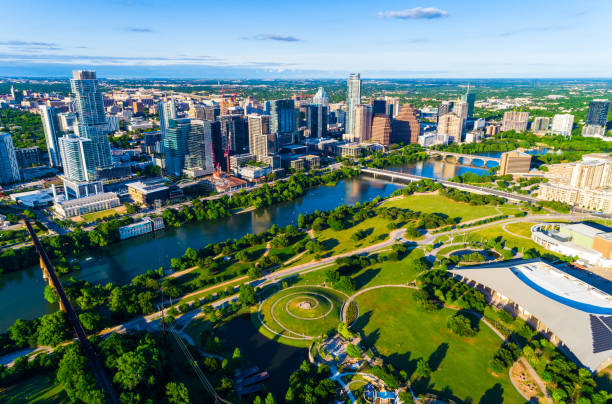 istock Green Austin Texas Landscape surrounding Downtown Skyline 1226317298