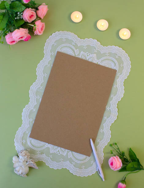 110+ Lancer Protocolaire Photos, taleaux et images libre de droits iStock