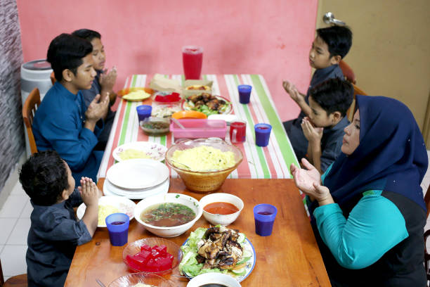 istock Muslim Family in Malaysia 1226399108