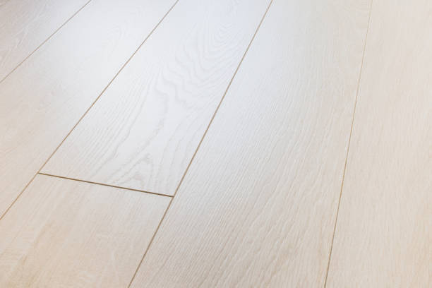 close up view of laminate floor tarkett woodstock white sherwood oak - tarkett imagens e fotografias de stock