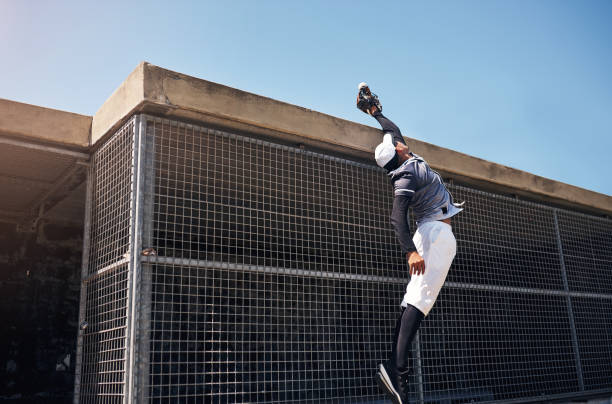 questo merita un replay istantaneo - baseball base ball hat foto e immagini stock