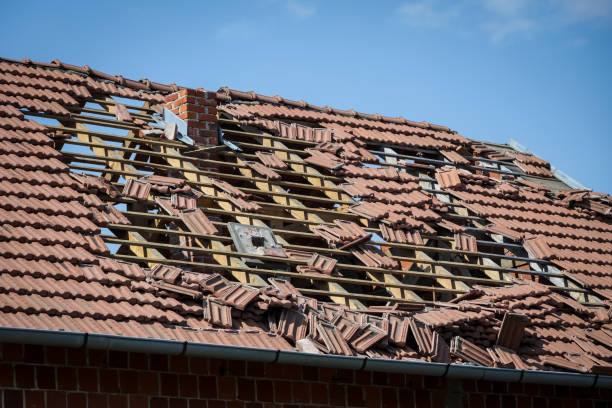istock Damage house after a strong earthquake 1226473726