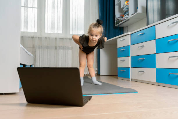 istock online yoga class with kids 1226475834