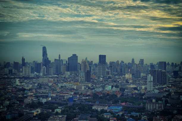 scenic of vintage retro cityscape filter background