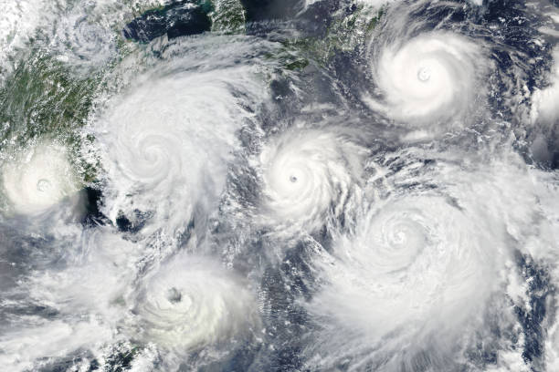 collage met vele orkanen. elementen van dit beeld geleverd door nasa. - tyfoon fotos stockfoto's en -beelden