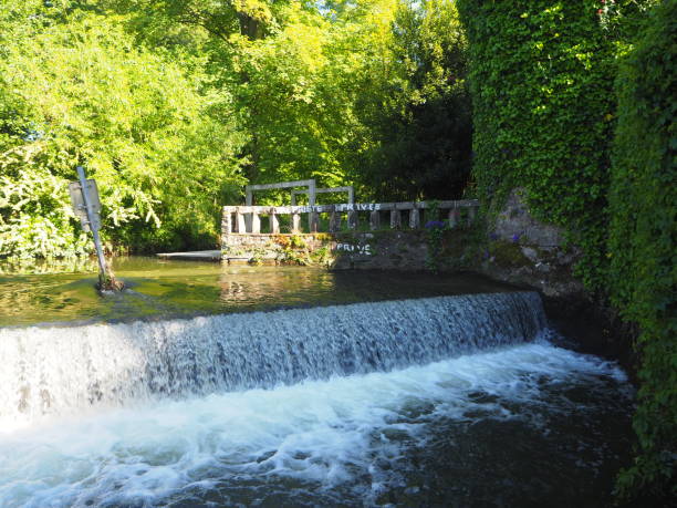 istock Moret-sur-Loing River and waterfalls, near Paris 1226585301