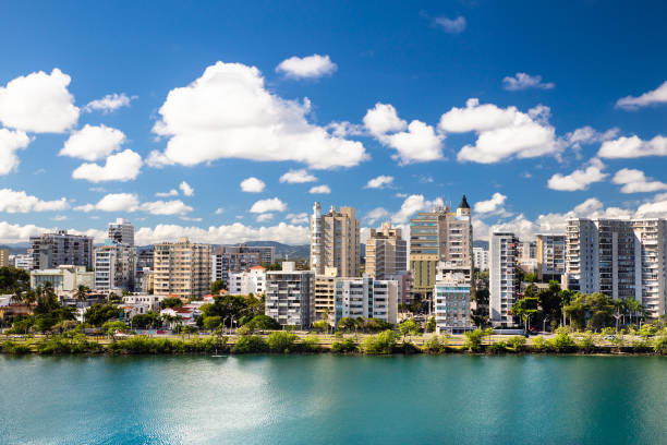 condado beach san juan porto rico - waterfront property foto e immagini stock