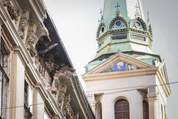 Damage buildings in downtown of Zagreb Damage buildings in downtown after a strong earthquake of 5.5 on the Richter scale in Zagreb, Croatia. zagreb earthquake stock pictures, royalty-free photos & images