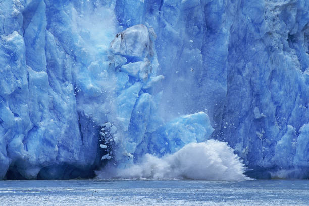 istock GLACIER IN ALASKA, CONCEPT OF GLOBAL WARMING 1226720115