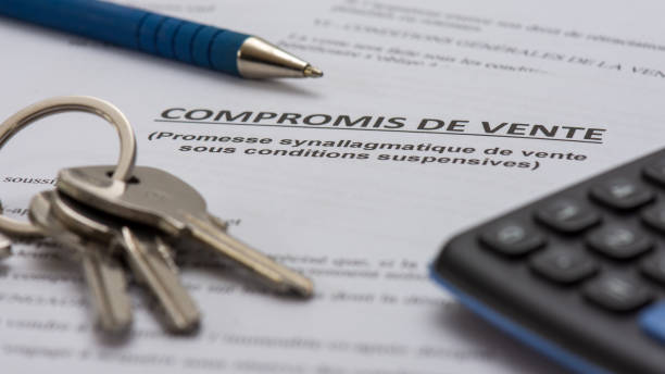 istock French agreement to sell. Real estate purchase concept 1226753690